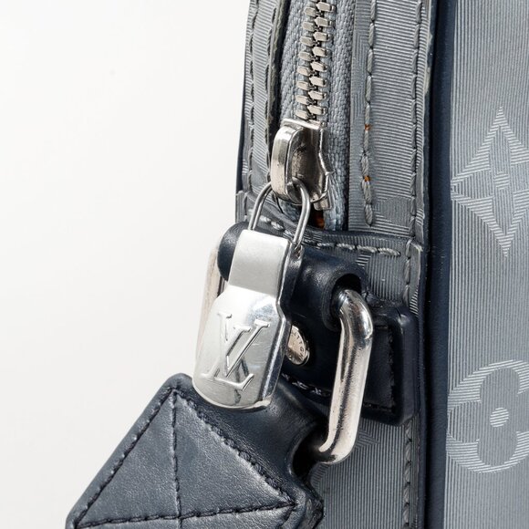 Louis Vuitton 2018 Monogram Satellite Alpha Crossbody Bag - Picture 10 of 14